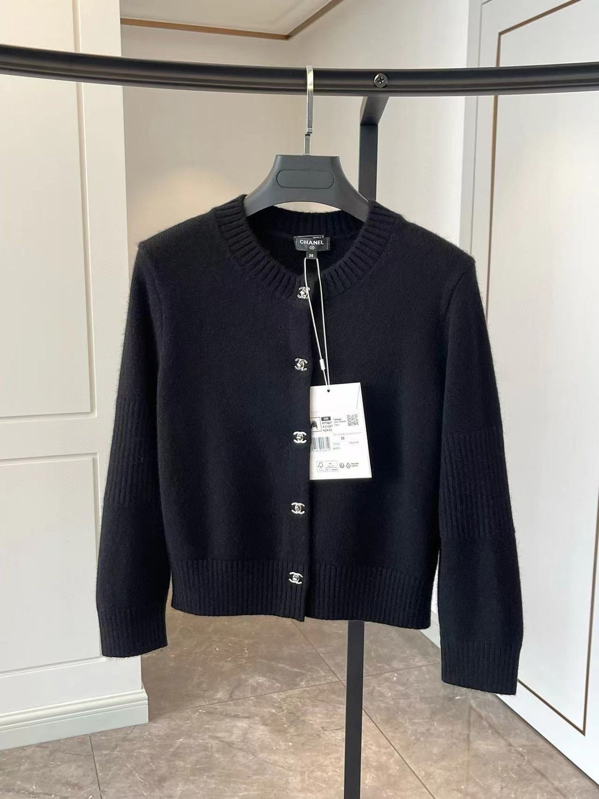 Chanel Sweater Cashmere 280185