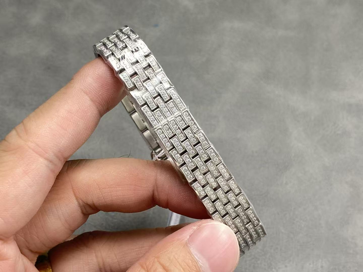 Cartier Panthère de Cartier 22mm Diamond Silver Dial