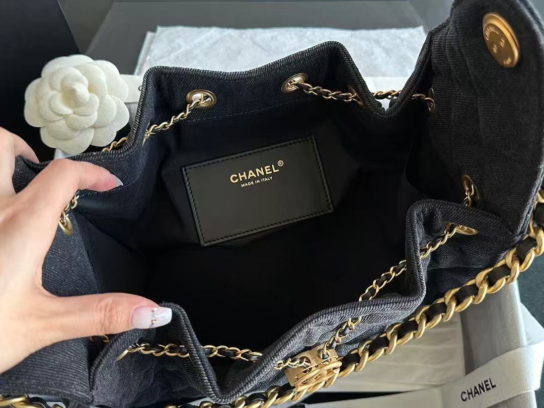 CC 25C Hobo Bag 30cm Black Denim