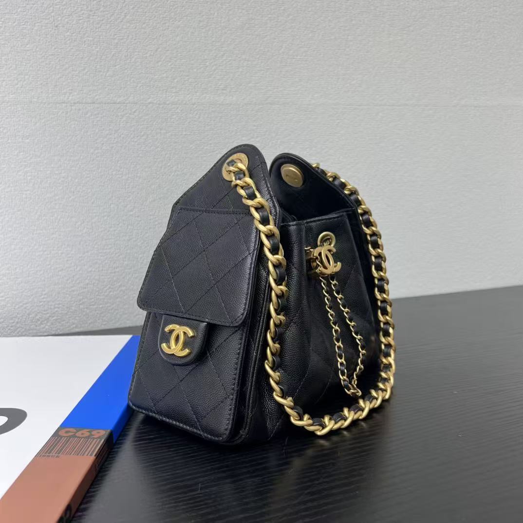 Chanel 2025 Hobo Bag 22cm Black Gold Grained Calfskin