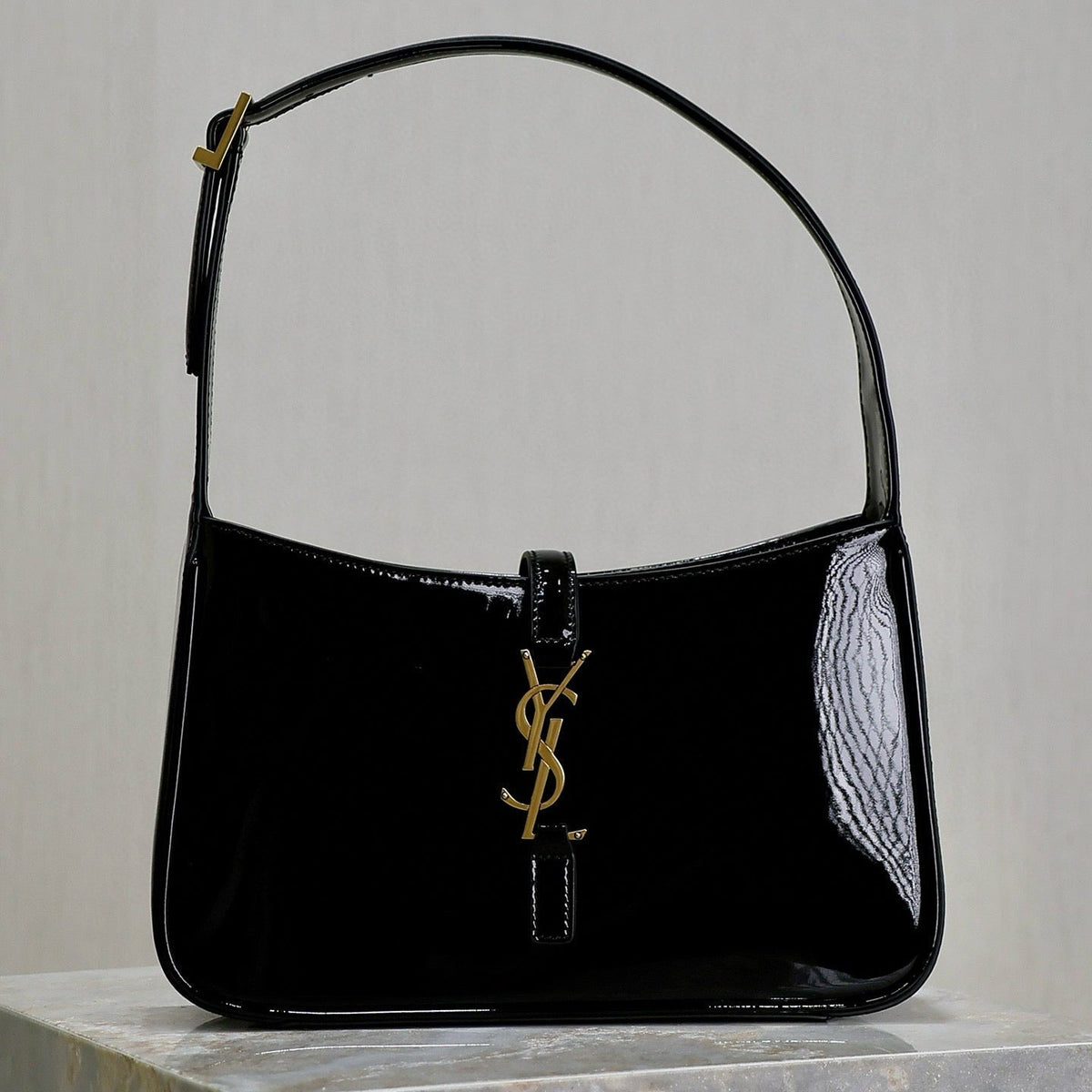 YSL 2025 Le5A7 Bag 25cm Black Gold Patent Leather
