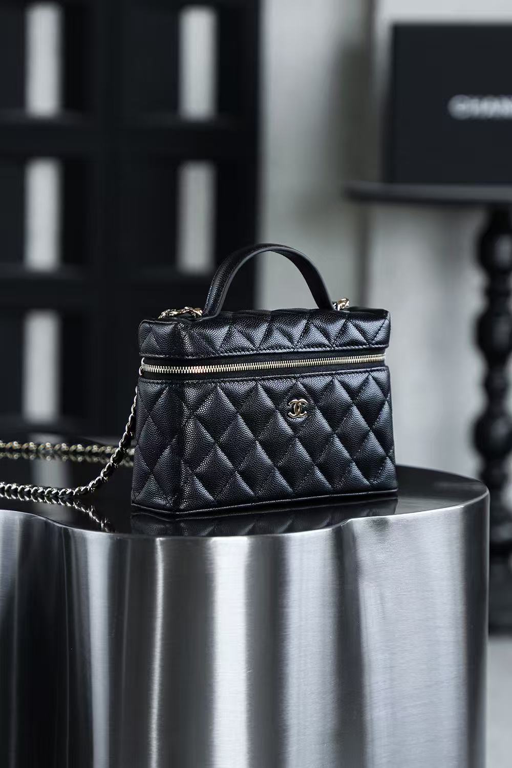 Chanel 2026 Vanity Bag 19.5cm Black Light Gold Caviar Leather