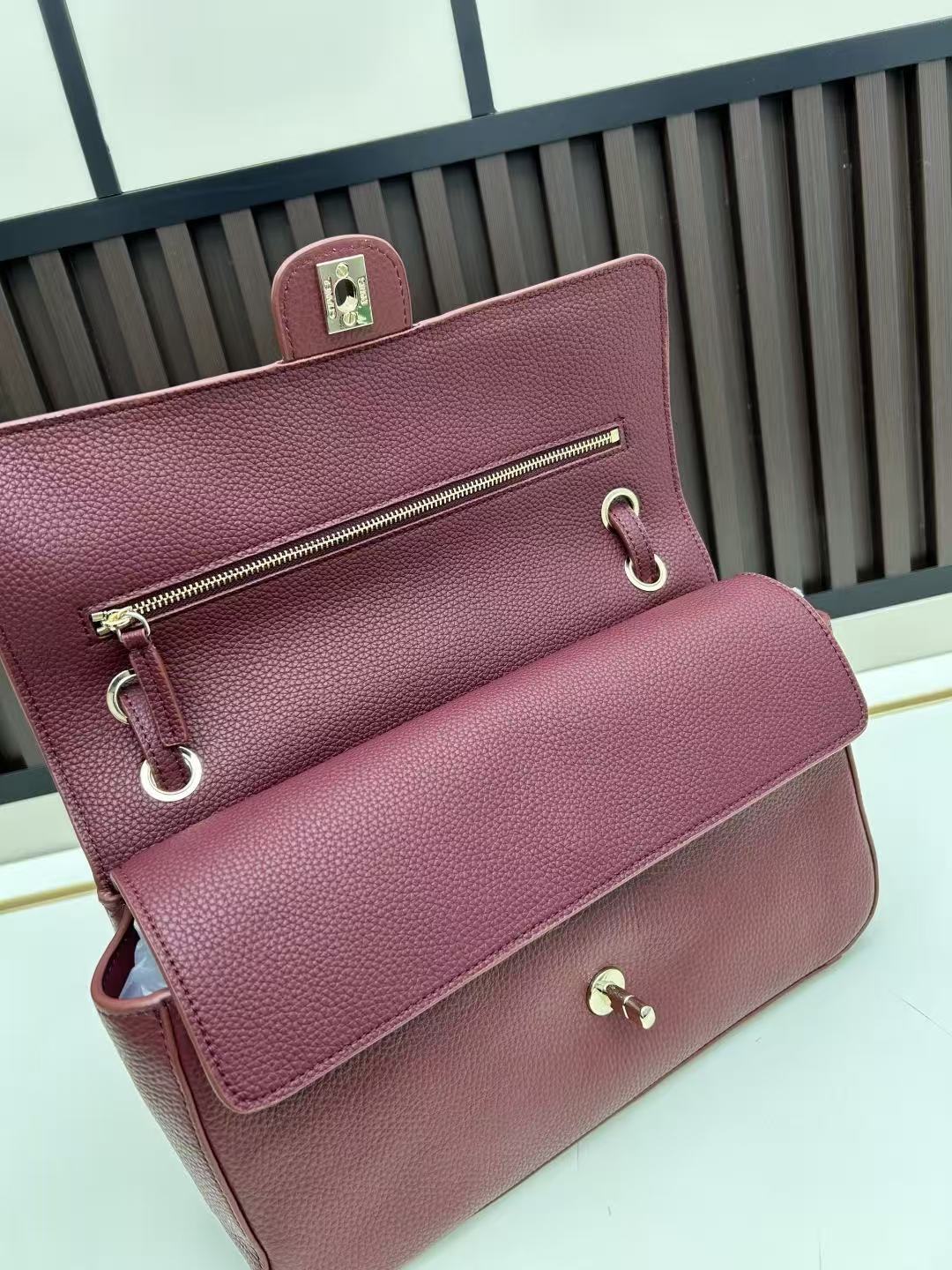 Chanel 2026 Maxi Flap Bag 29cm Burgundy Grained Calfskin