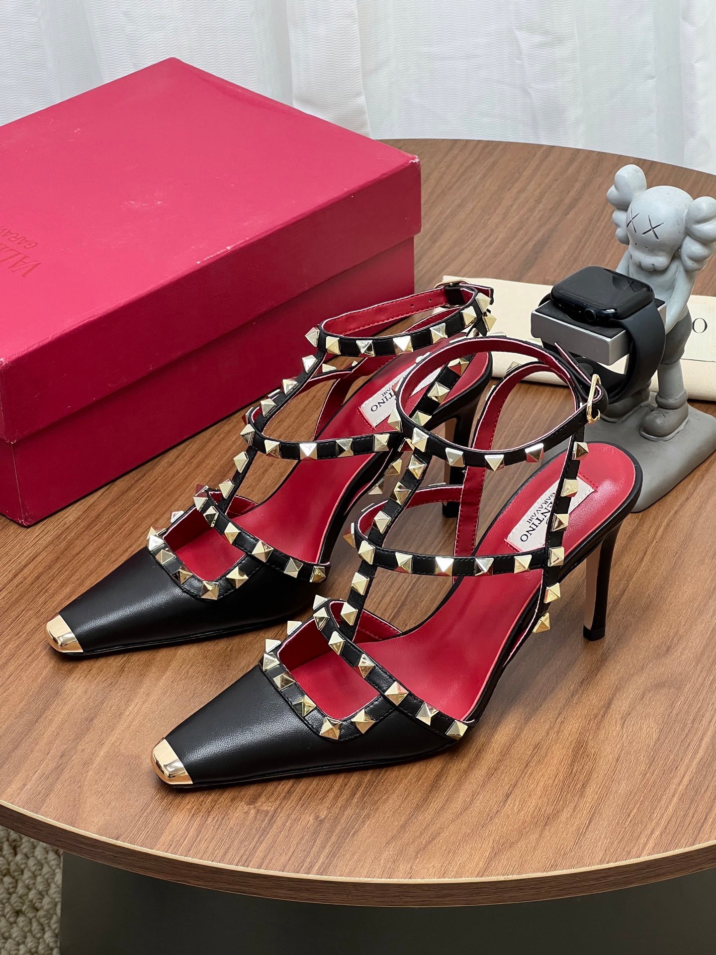 Valentino Rockstud Kidskin Pumps 100mm Black Red Leather