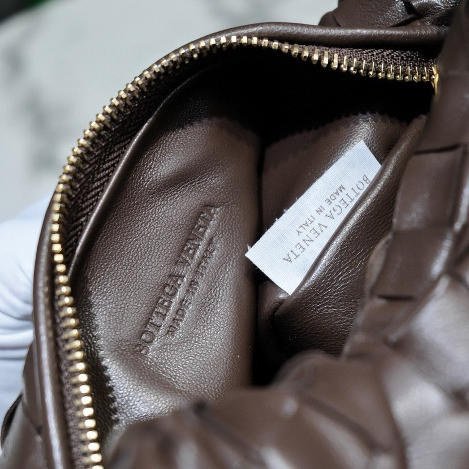 Bottega Veneta 2026 Mini Jodie 28cm Dark Brown Lambskin