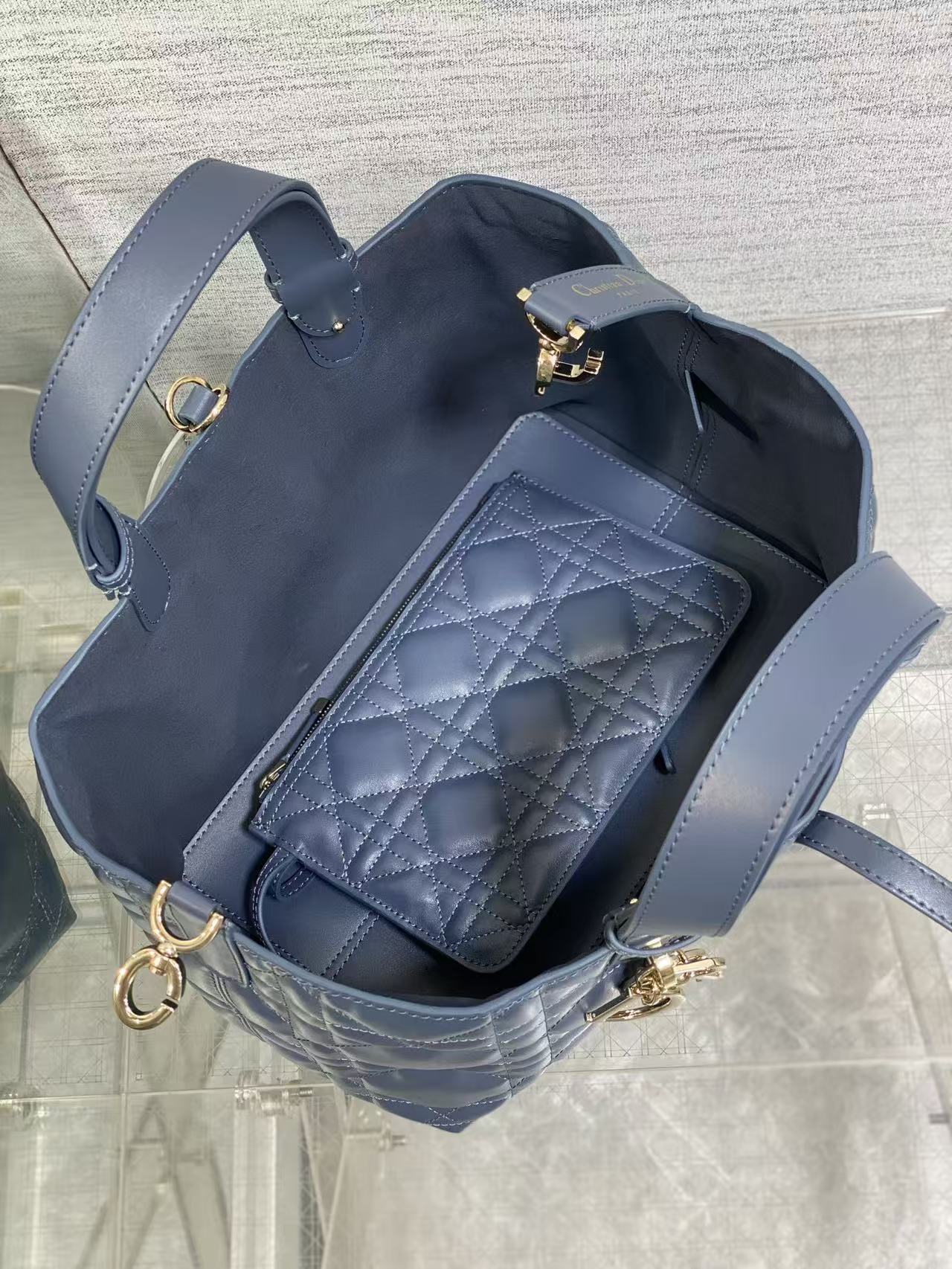 Dior 2026 Toujours Bag 28.5cm Macrocannage Blue Calfskin