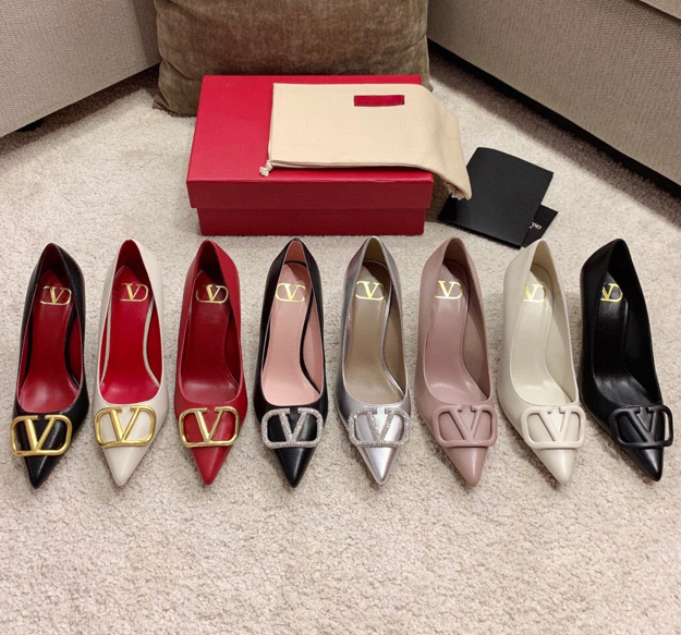Valentino 2026 Garavani VLogo Pump Calfskin