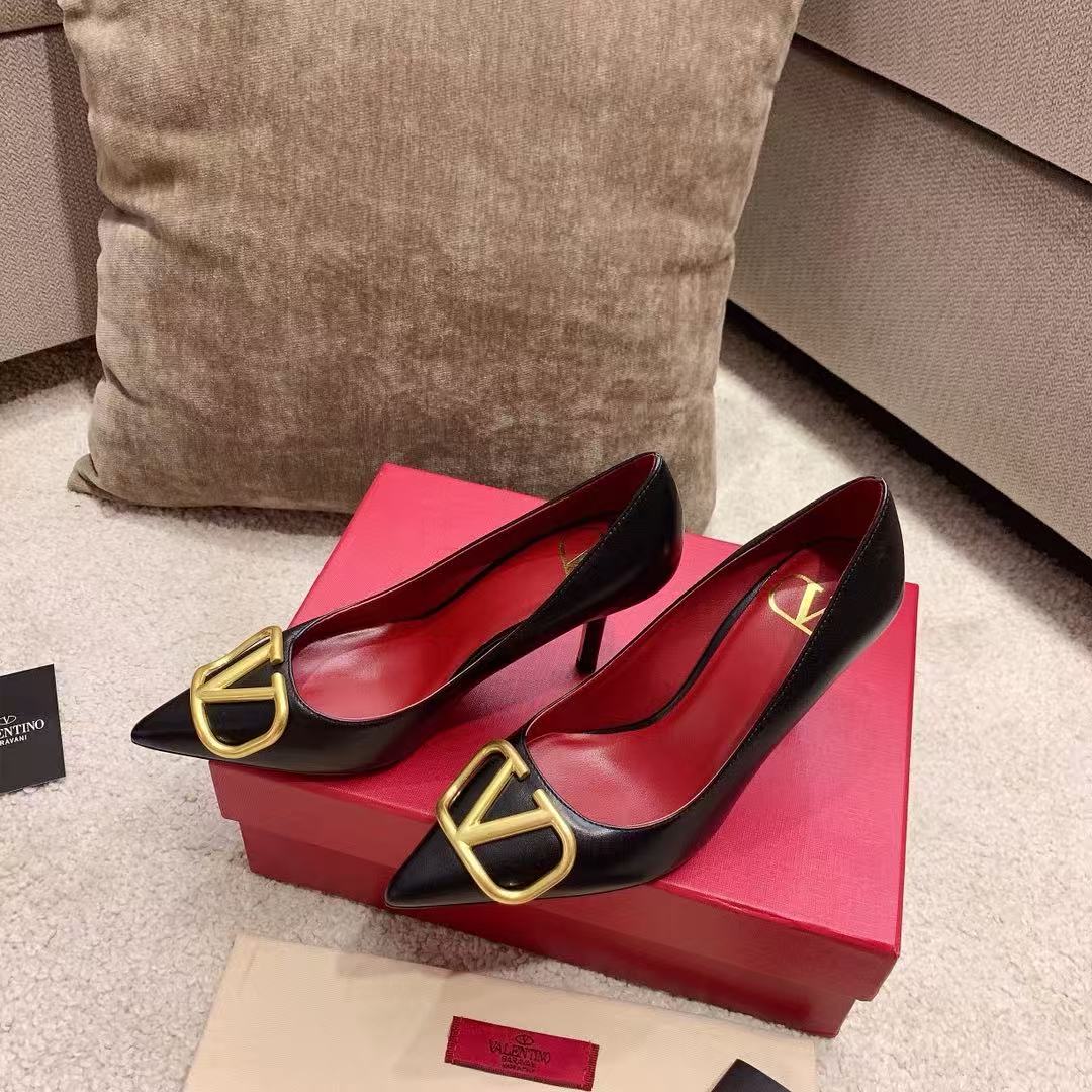 Valentino 2026 Garavani VLogo Pump Calfskin