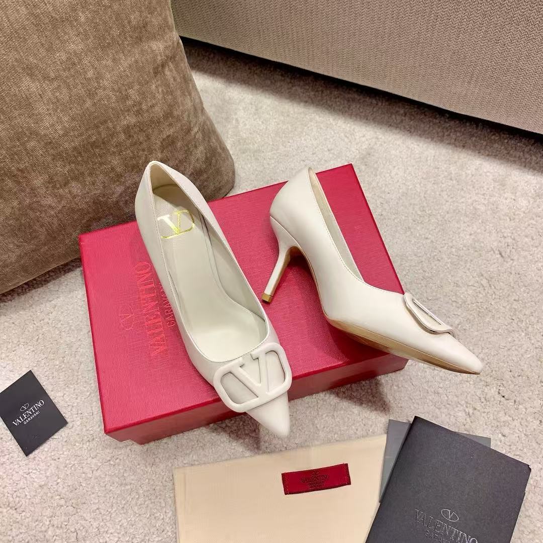 Valentino 2026 Garavani VLogo Pump Calfskin