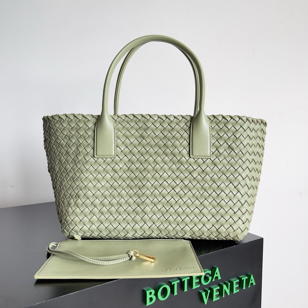 Bottega Veneta 2026 Cabat Tote Bag 48cm Stone Green Lambskin