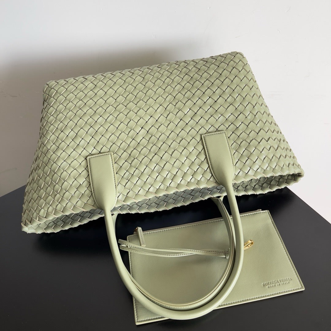 Bottega Veneta 2026 Cabat Tote Bag 48cm Stone Green Lambskin