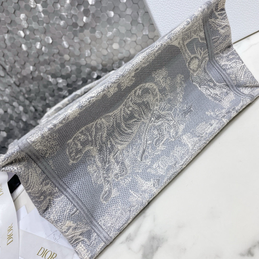 Dior 2026 Book Tote Bag 26.5cm Grey Canvas