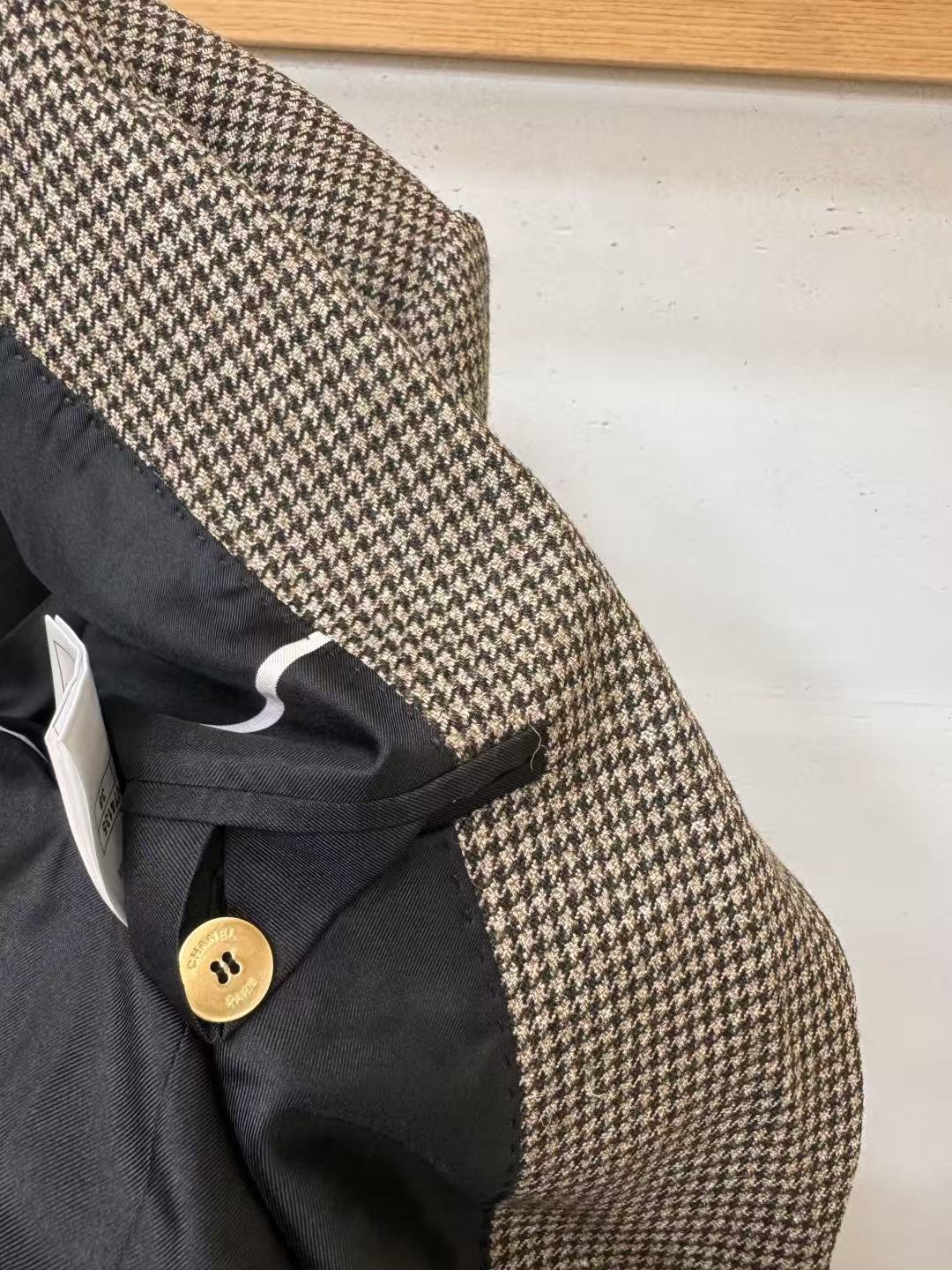Chanel 2026 Jacket Taupe mix Black Wool