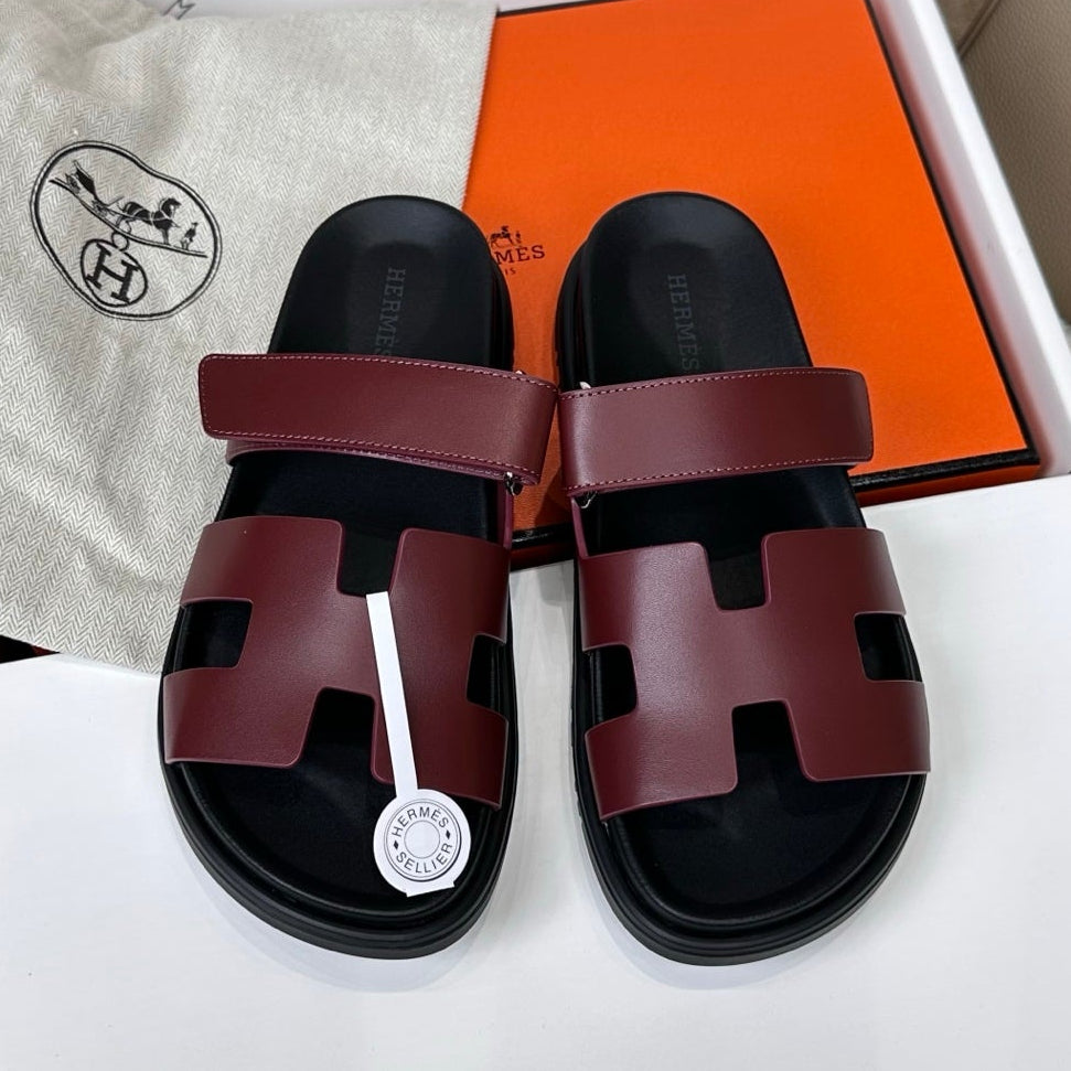Hermes 2026 Chypre Sandal Burgundy mix Black Calfskin 862404
