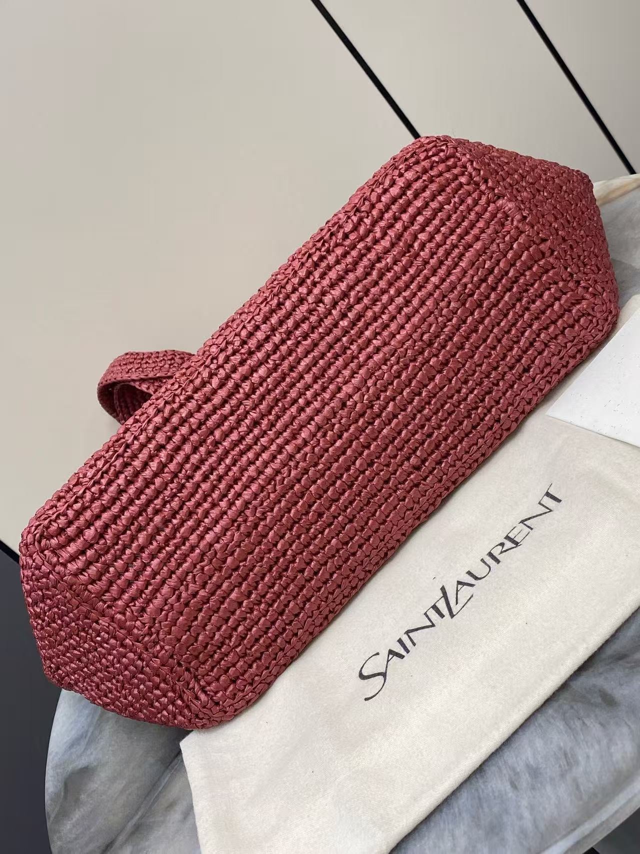 YSL 2026 Icare Maxi Bag 46cm Rouge Cabernet Raffia