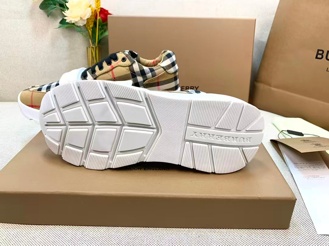 Burberry 2026 Vintage Check Sneaker Beige White Fabric Leather