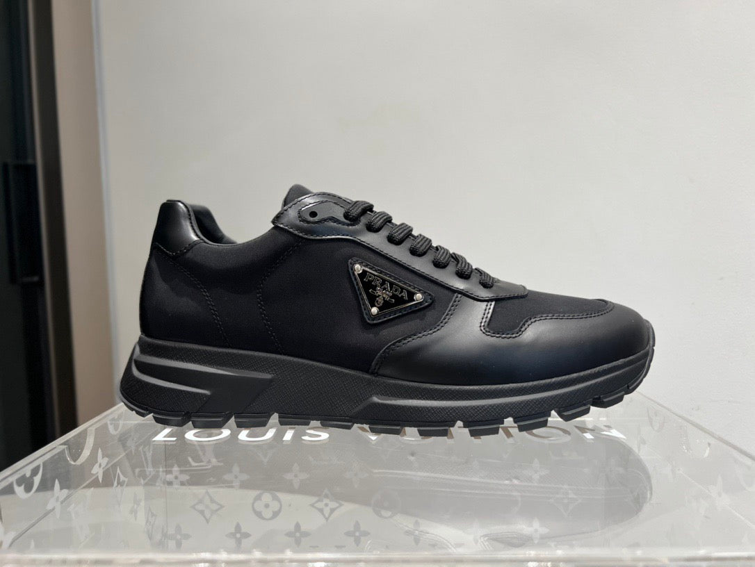 Prada 2026 Sneaker Black Leather