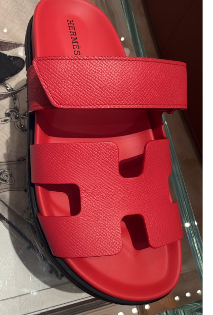 Hermes 2026 Chypre Sandal Red mix Black Epsom Leather