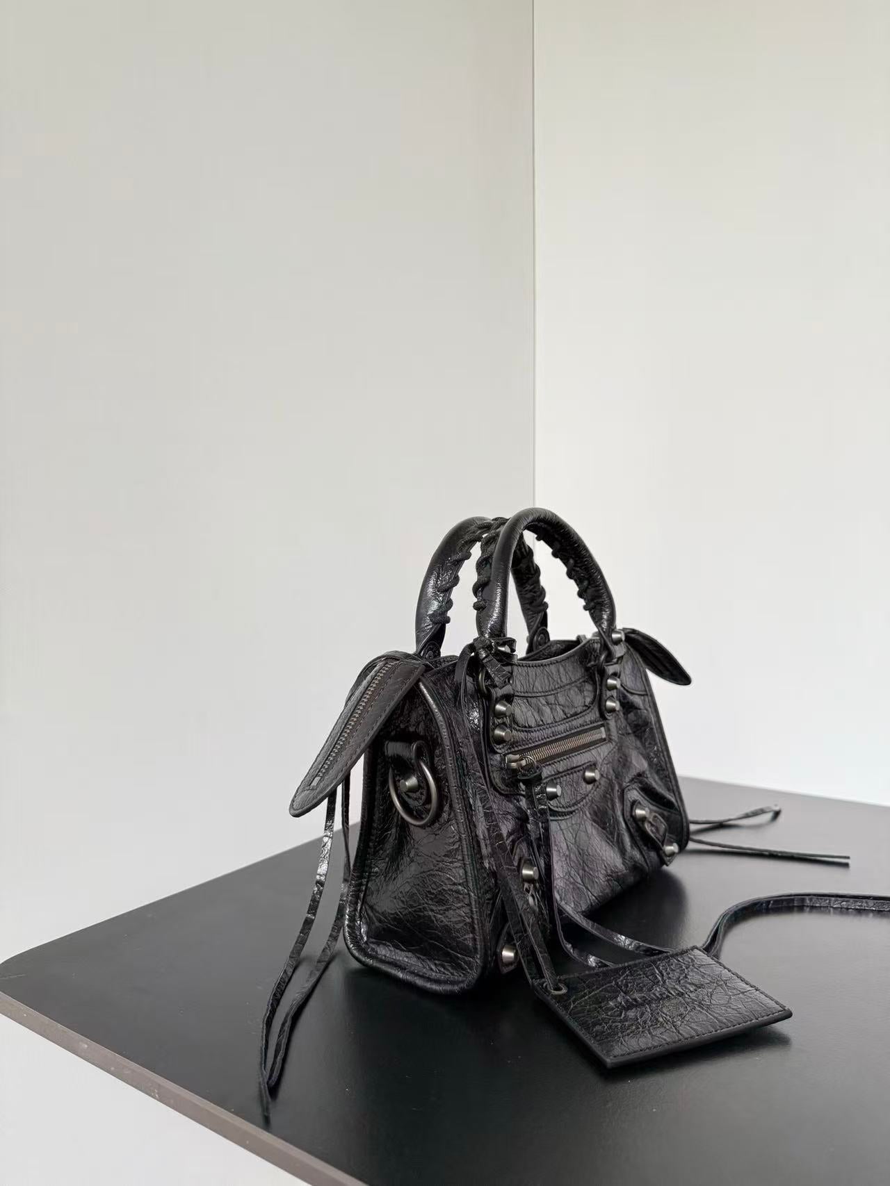 Balenciaga 2026 Le City Bag 23.8cm Black Lambskin
