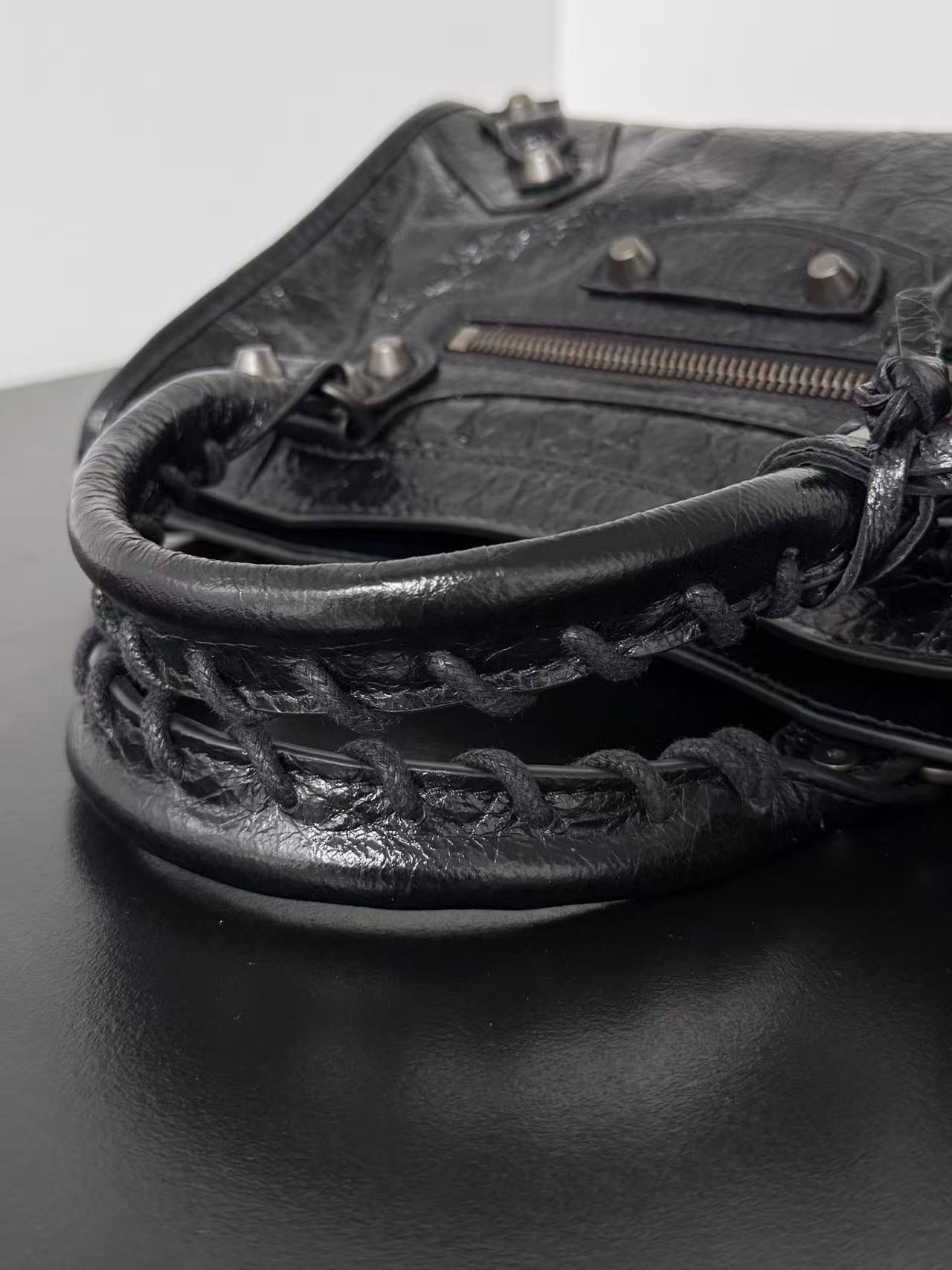 Balenciaga 2026 Le City Bag 23.8cm Black Lambskin