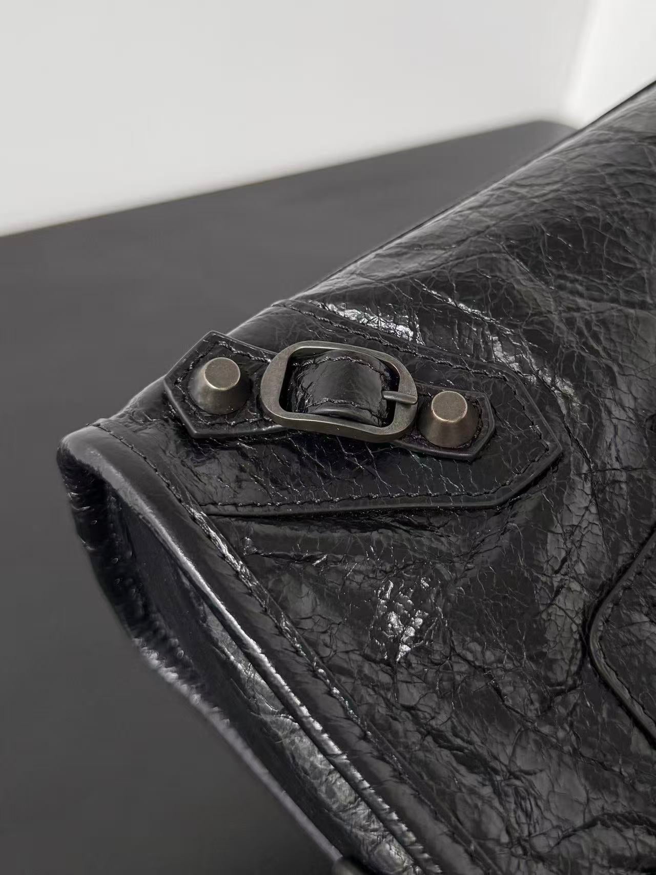 Balenciaga 2026 Le City Bag 23.8cm Black Lambskin