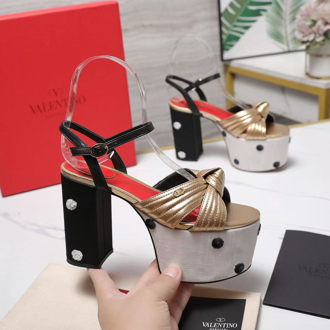 Valentino 2026 Garavani Crasher Sandal 125mm Gold Mettalic Leather