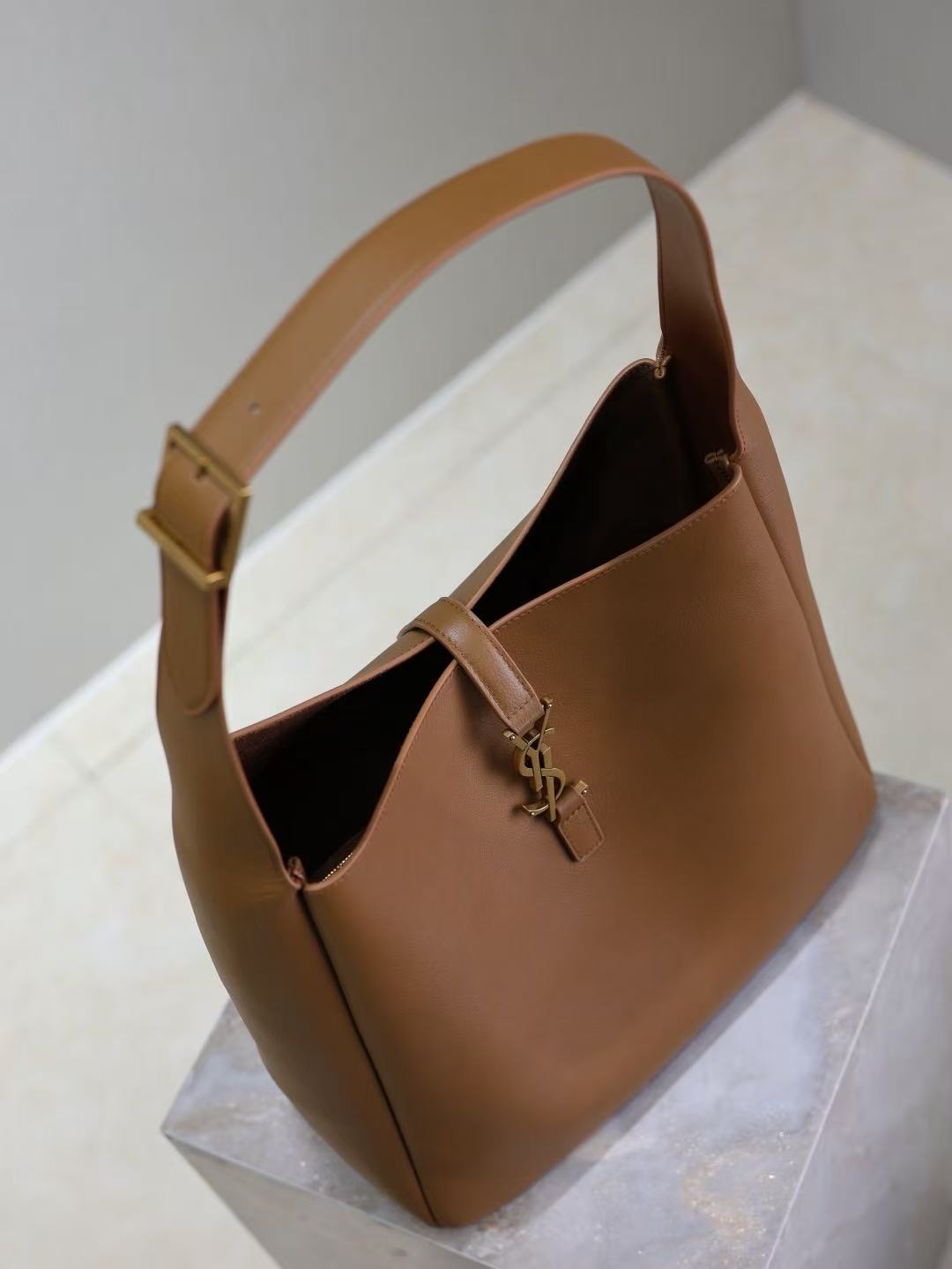 YSL 2026 Le 5 à 7 Supple Shoulder Bag 31cm Brown Leather