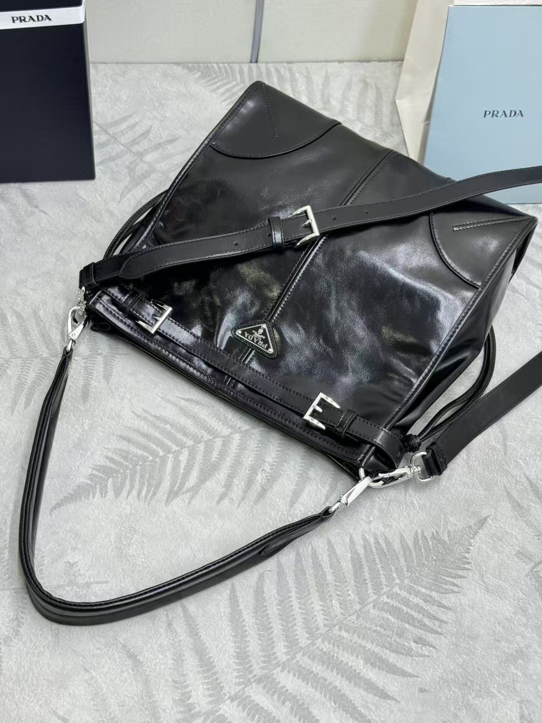 Prada 2026 Bonnie Bag 30cm Black Patent Leather