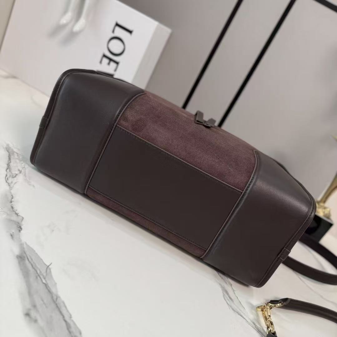 Loewe 2026 Amazona 180 Bag 28cm Red-brown Suede Leather