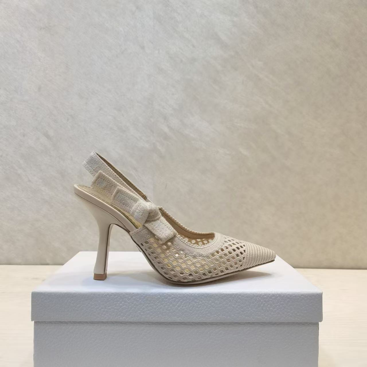 CD 25 J'Adior Slingback Heel Mesh and Leather 237890