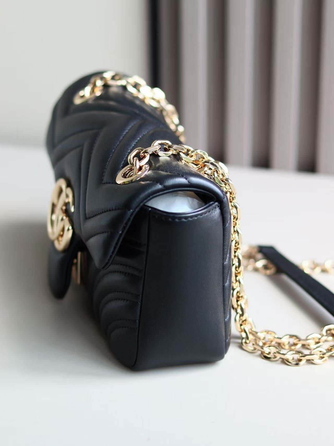Gucci 2026 GG Marmont Bag 22.5cm Black Lambskin