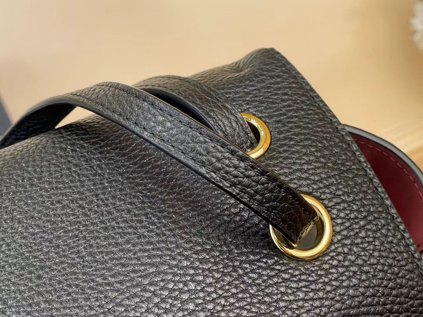 Chanel 2026 Maxi Flap Bag 38.5cm Black Grained Calfskin With Gold Hardware