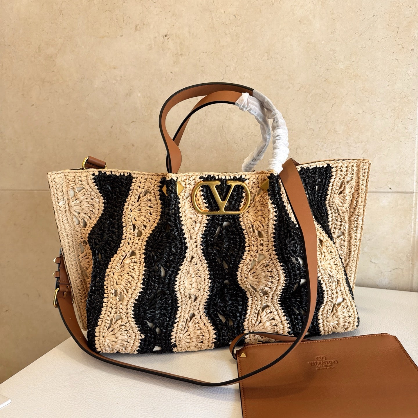 Valentino 2026 Garavani Shopping Bag Beige Black Raffia Leather