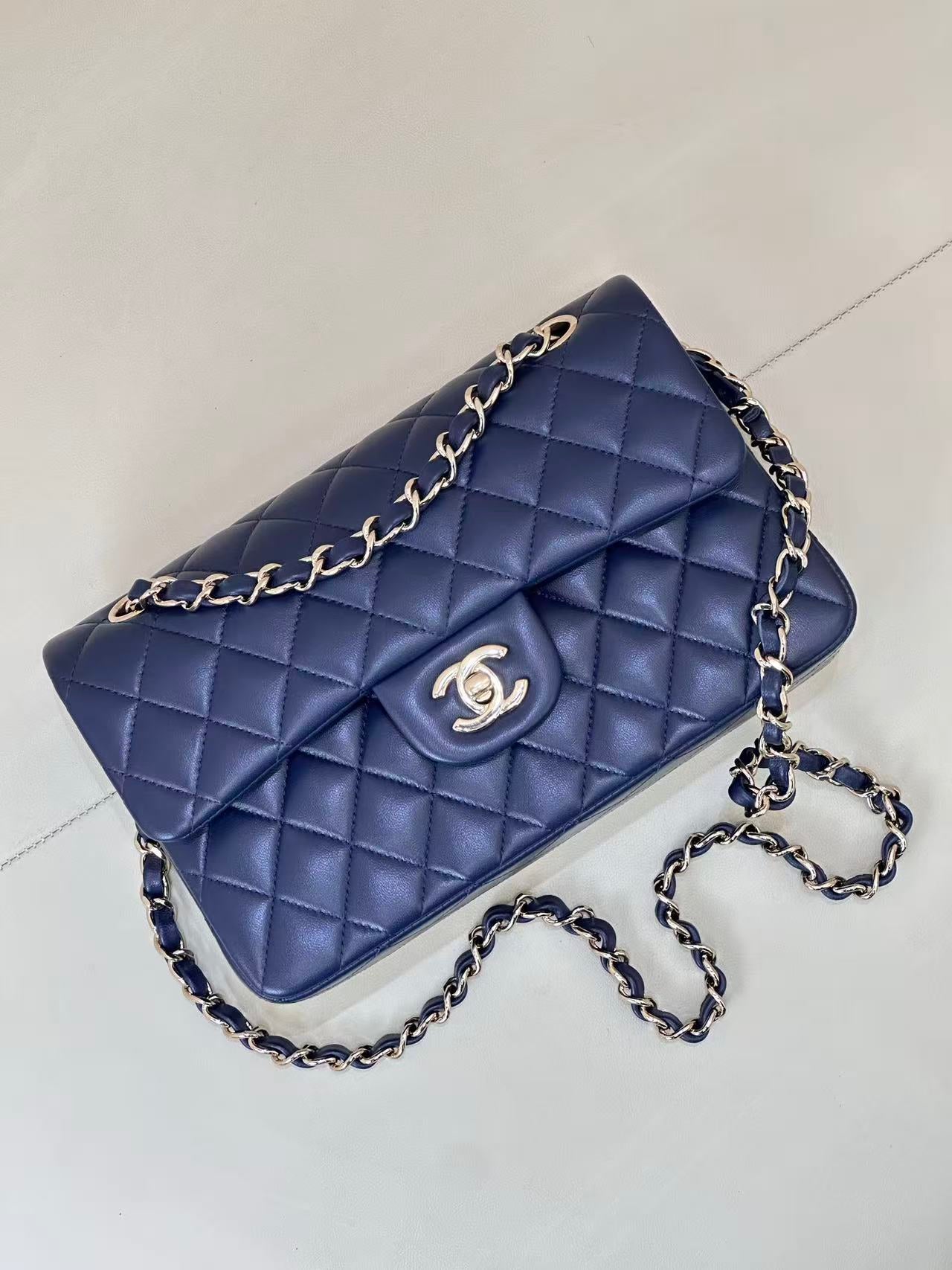 Chanel 202 Classic Double Flap Bag 25cm Navy Blue Quilted Lambskin