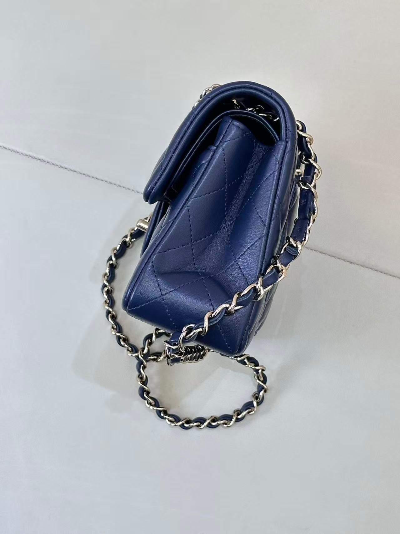 Chanel 202 Classic Double Flap Bag 25cm Navy Blue Quilted Lambskin