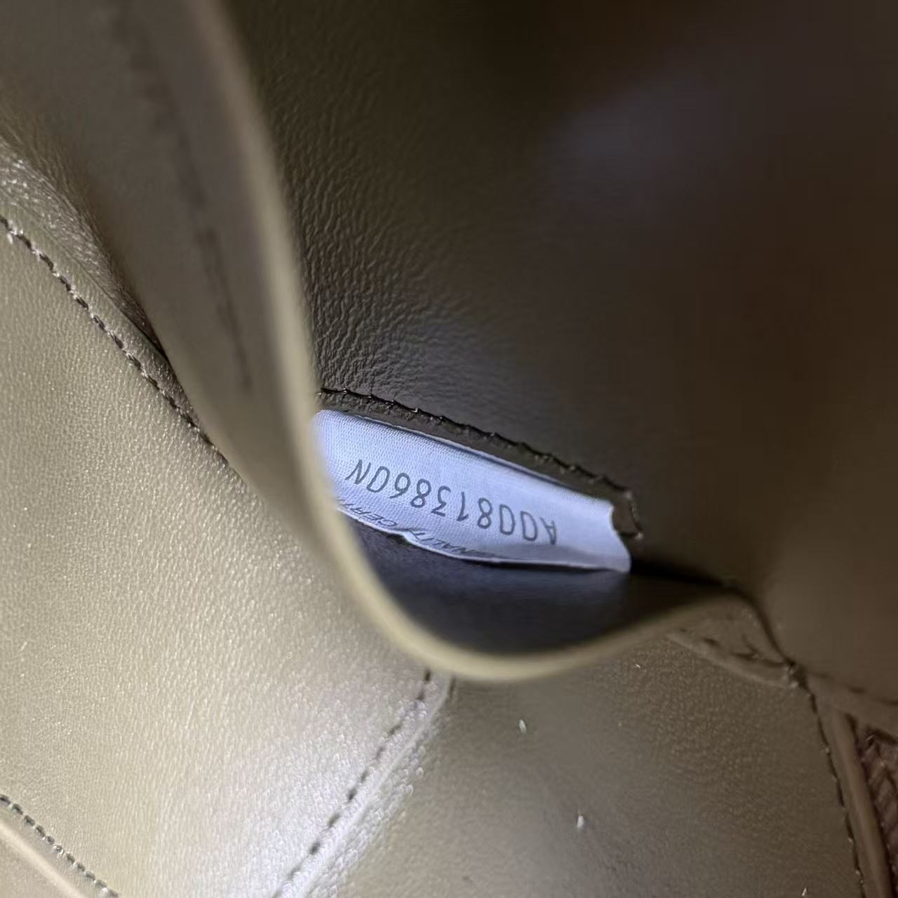 Bottega Veneta 2026 Bang Bang Vanity Case 22cm Khaki Green Suede Calfskin
