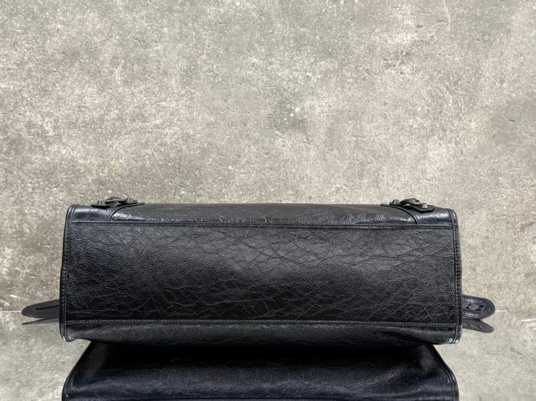 Balenciaga 2026 Le City Large Bag 46cm Black Crinkled Leather