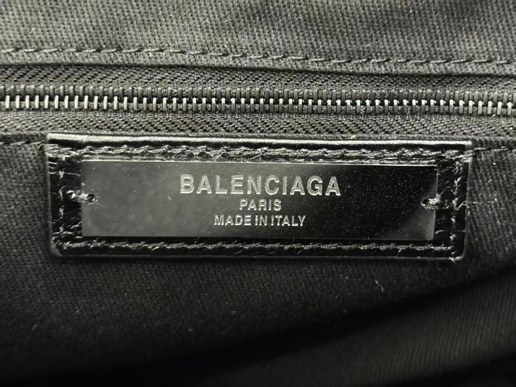 Balenciaga 2026 Le City Large Bag 46cm Black Crinkled Leather