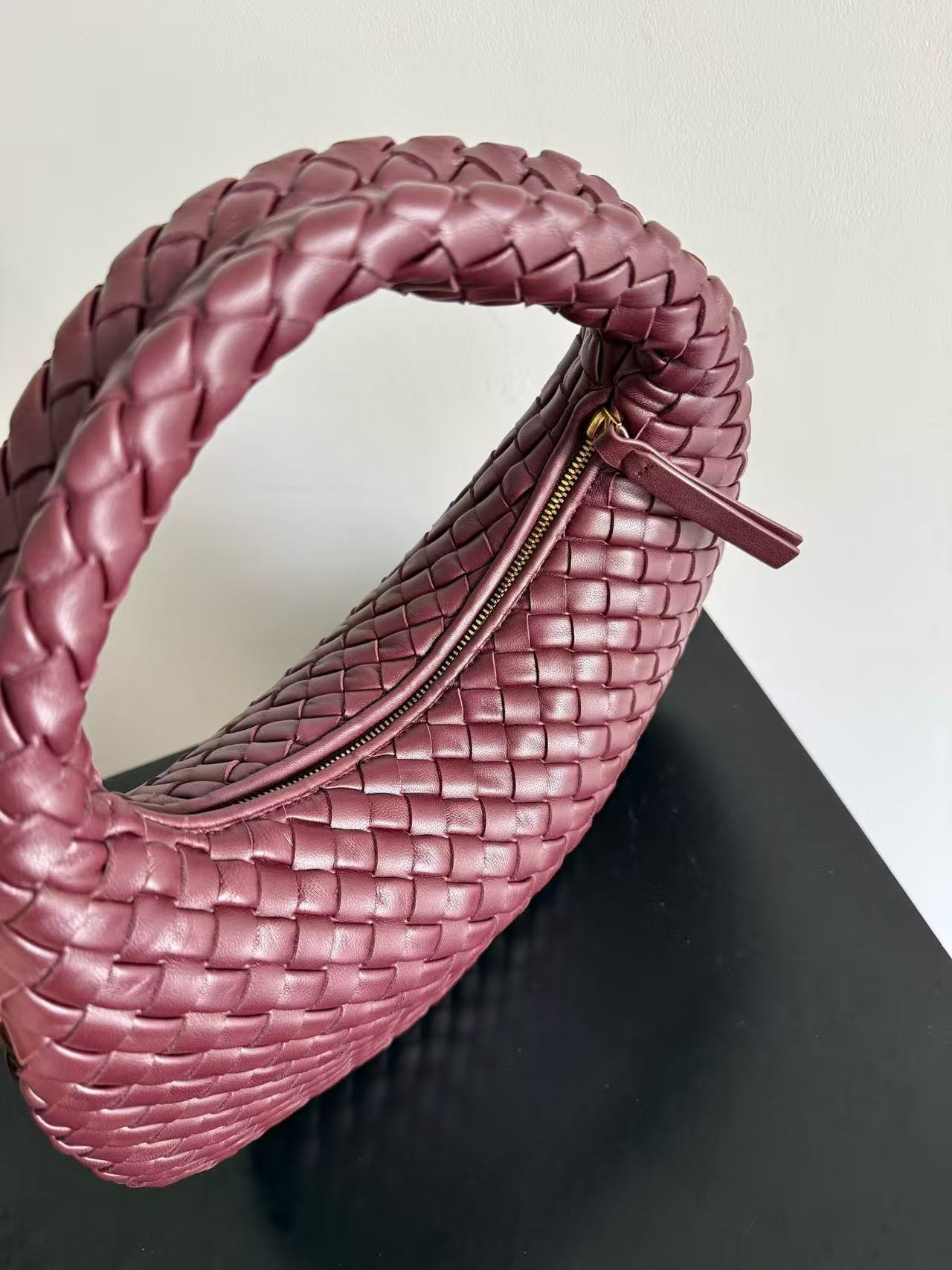 BV 2026 Veneta Bag 35cm Burgundy Lambskin