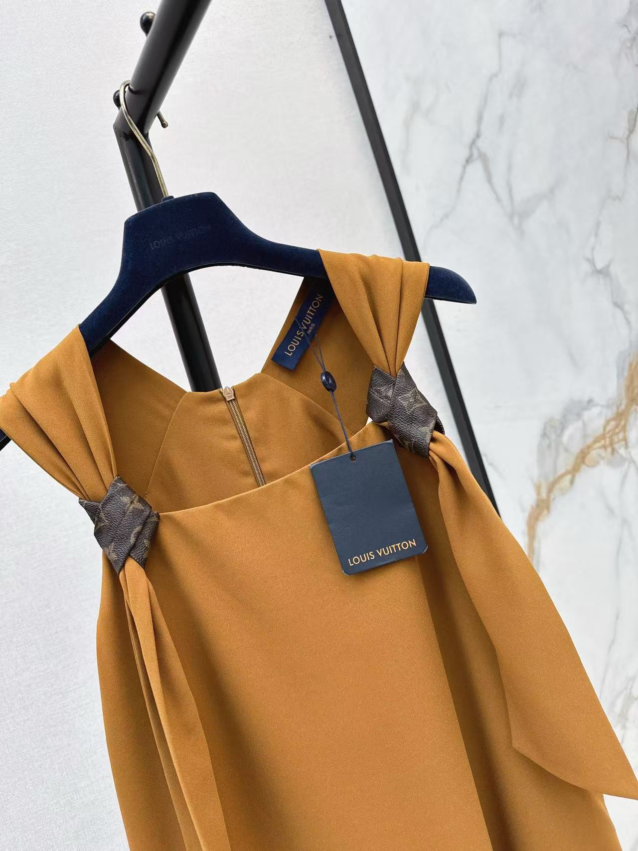 LV 2026 Monogram Knot Pleat Hem Dress Tan Polyester