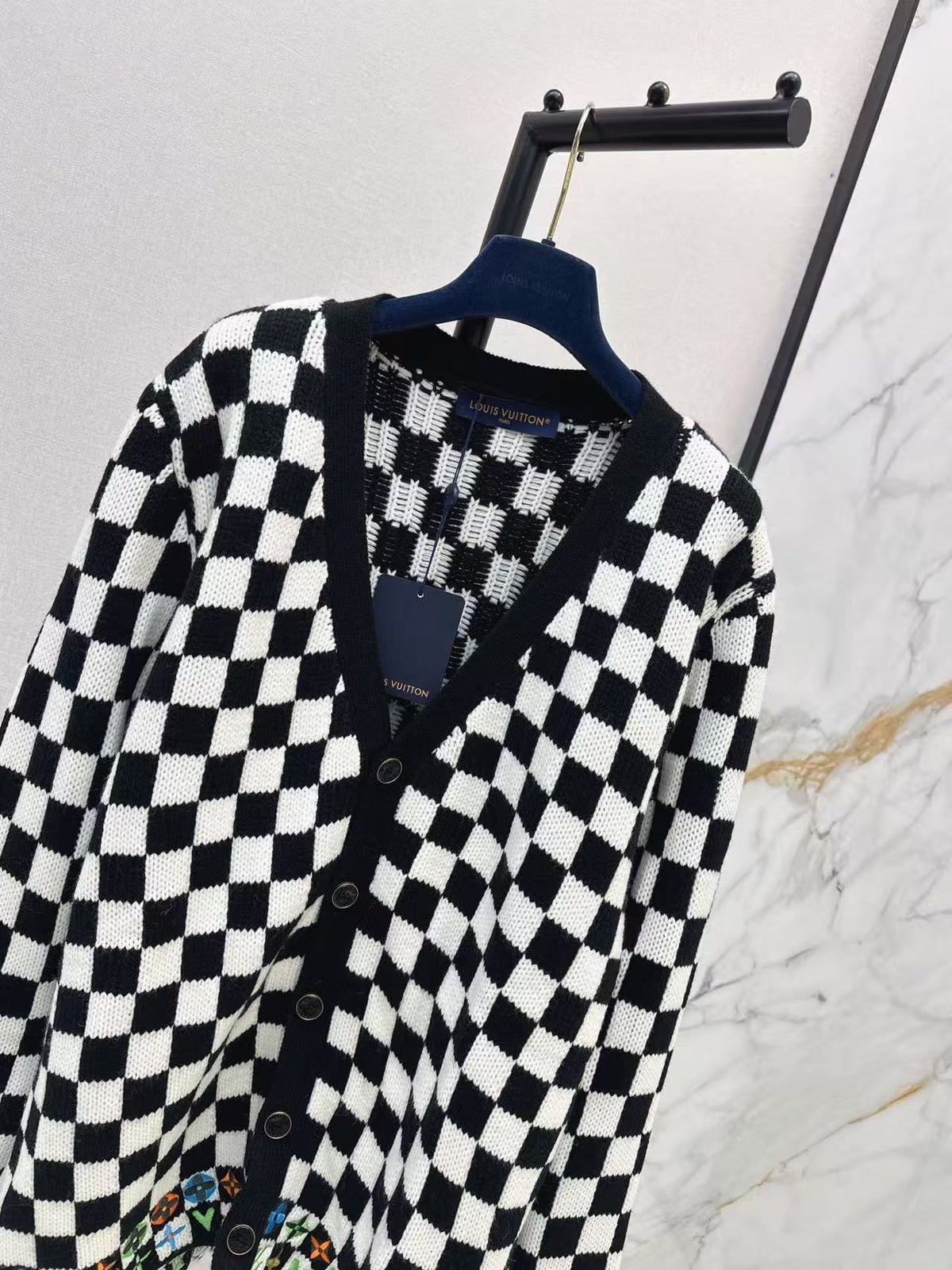 LV 2026 V-neck Knitted Cardigan Black White Wool