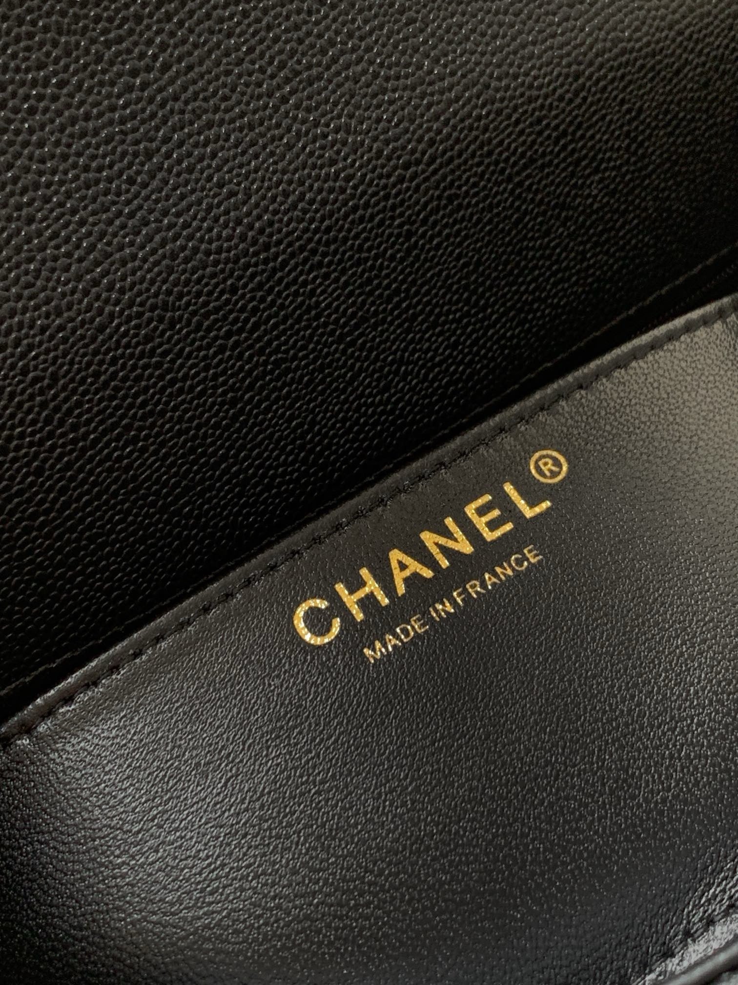 Chanel 2026 Quilted Bag 22cm Black Grained Calfskin