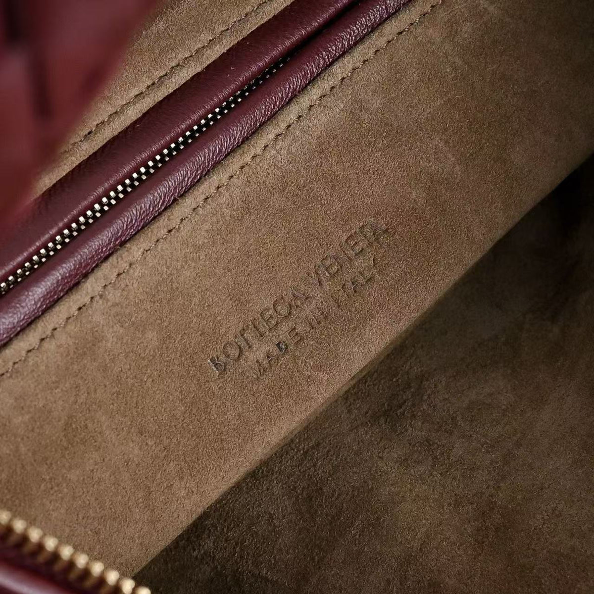 BV 2026 Veneta Bag 44cm Burgundy Lambskin