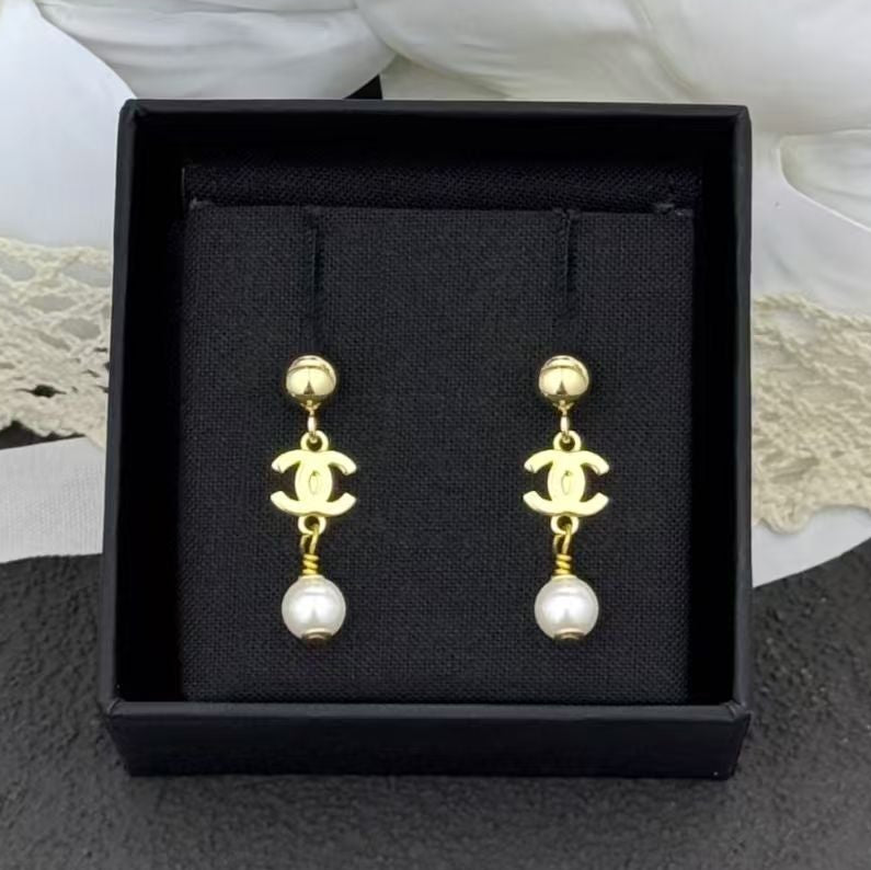 Chanel 2026 Earrings With Pendants Gold And Pearl White