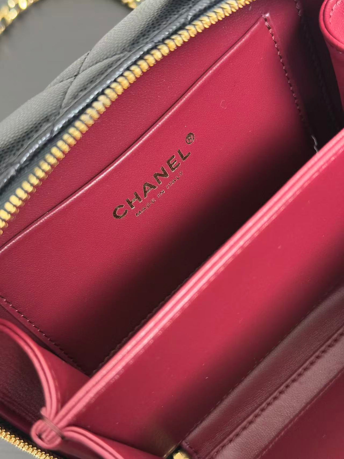 Chanel 2026 Vanity Case 21cm White Black Caviar Leather