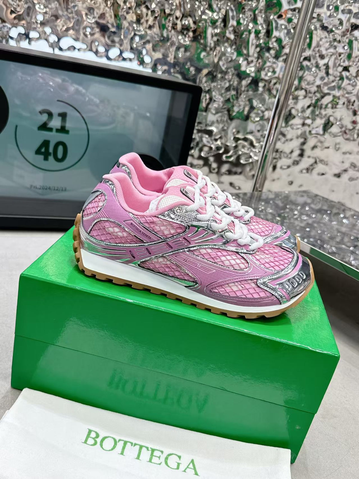 Bottega Veneta 2026 Orbit Sneaker Pink Mesh Calfskin