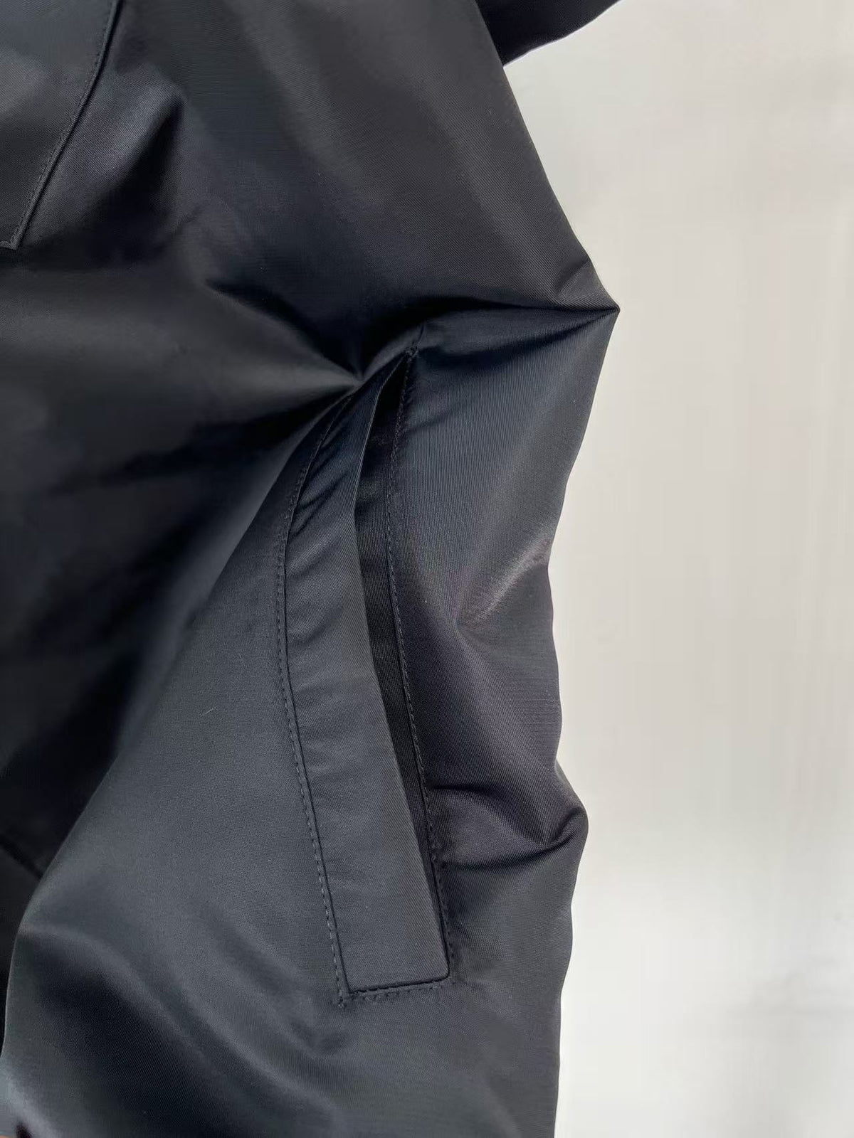 Prada 2026 Short-sleeved Shirt Black Re-Nylon