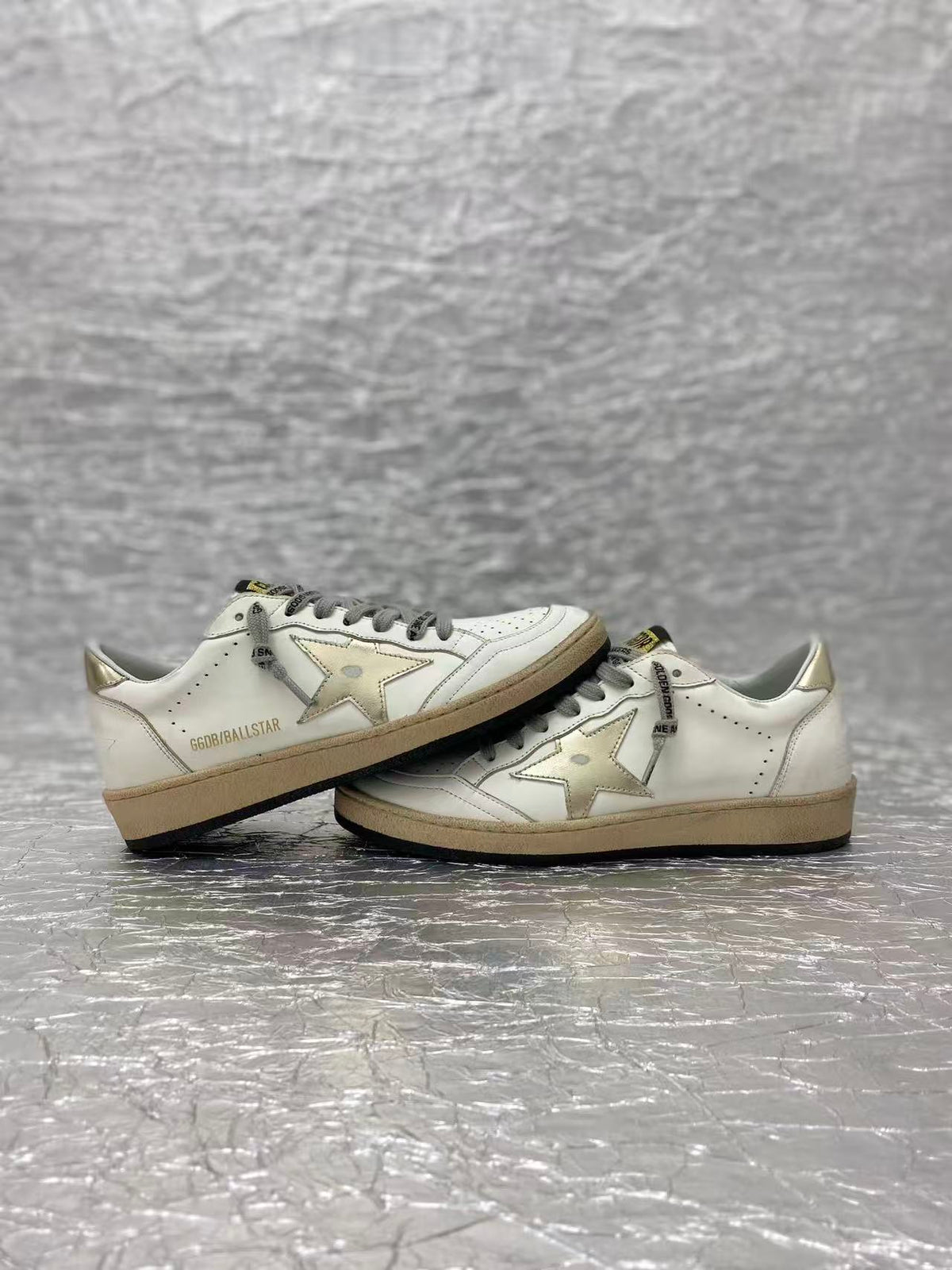 Golden Goose 2026 Ball Star With Gold Star And Heel Tab White Leather