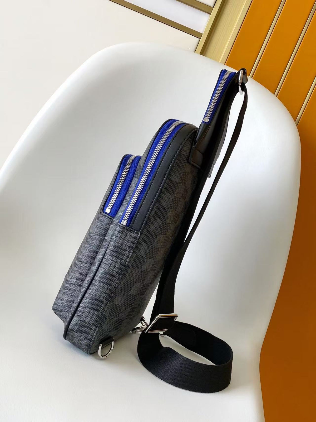 Louis Vuitton 2026 Avenue Slingbag 31 Cobalt Blue Black Damier Graphite Canvas