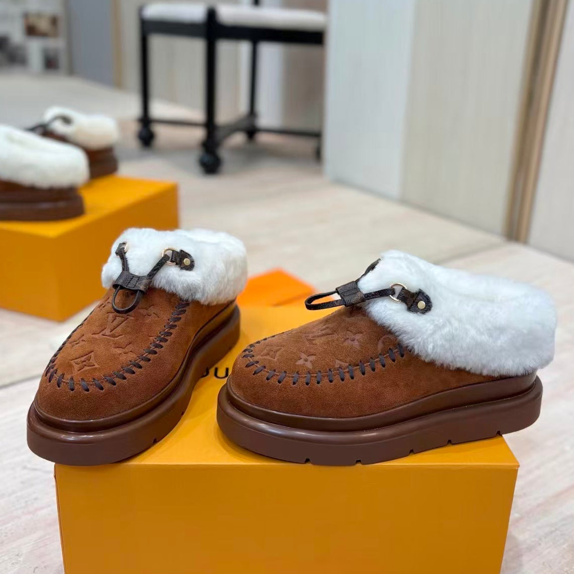 Louis Vuitton 2026 Cortina Closed Mule Suede Wool